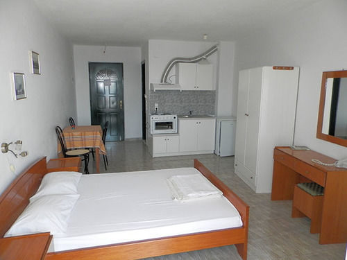 Apollon Hotel Methana Ngoại thất bức ảnh